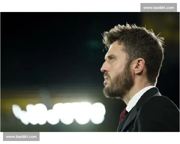 卡里克点破曼联中兴关键:前锋回撤,中场终获喘息 卡里克点破曼联中兴关键:前锋回撤,中场终获喘息